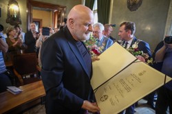 Andrzej Mleczko honorowym obywatelem miasta Krakowa