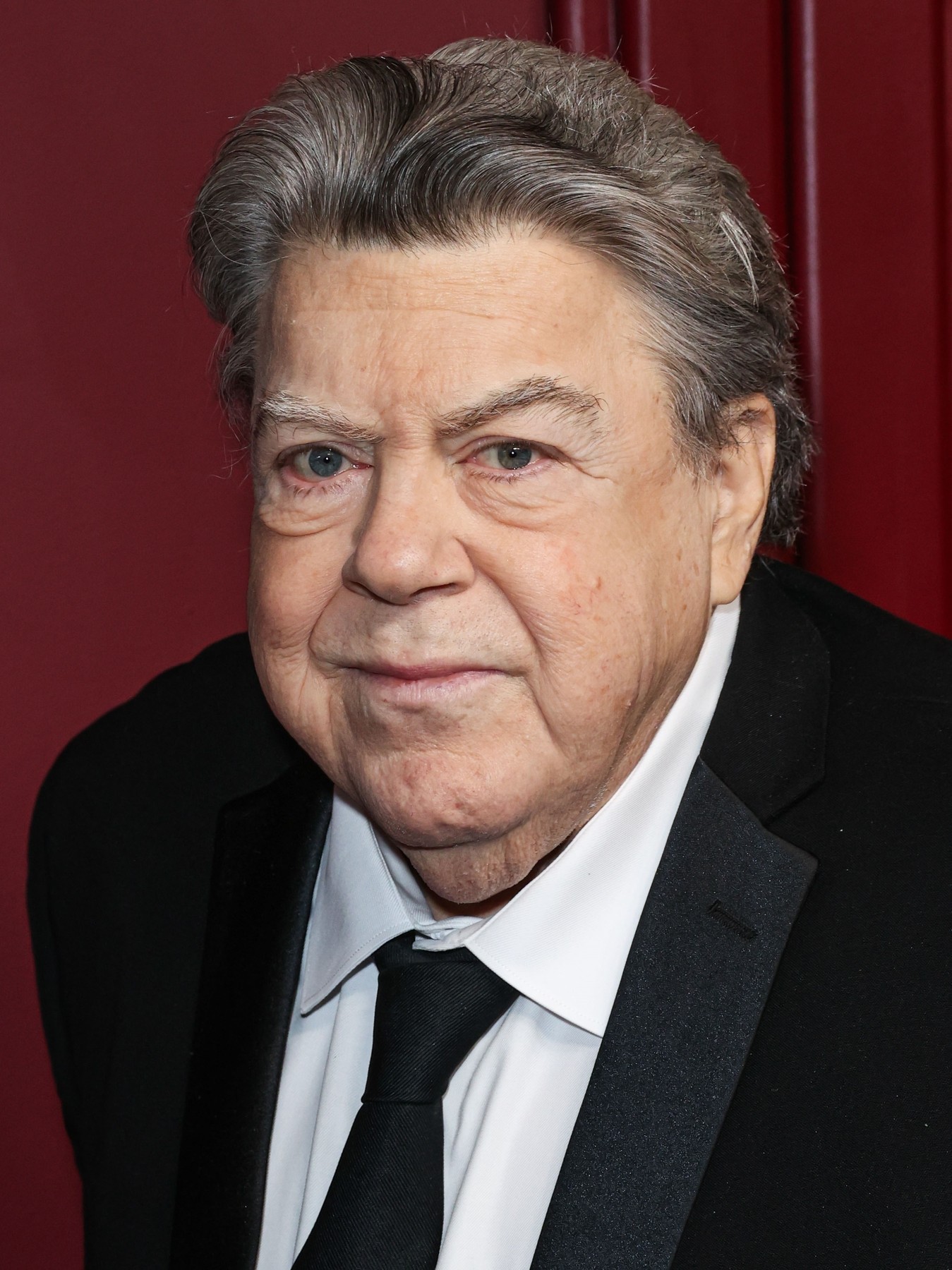 Americký herec George Wendt zomrel vo veku 76 rokov.