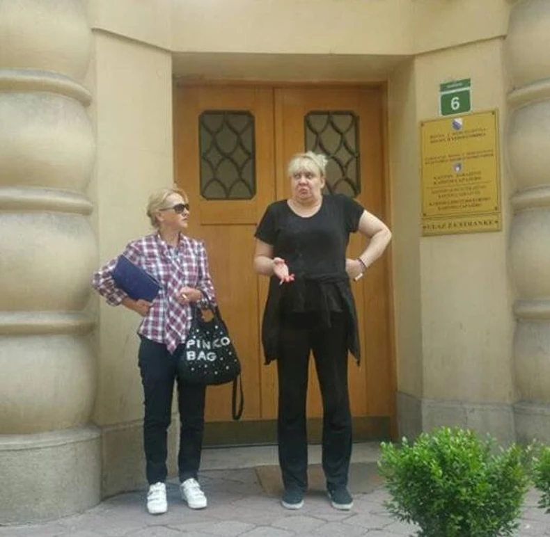 Suzana Vukašinović ispred suda