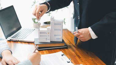 sms do hydraulika i e-mail do kina też trafią do centralnego rejestru