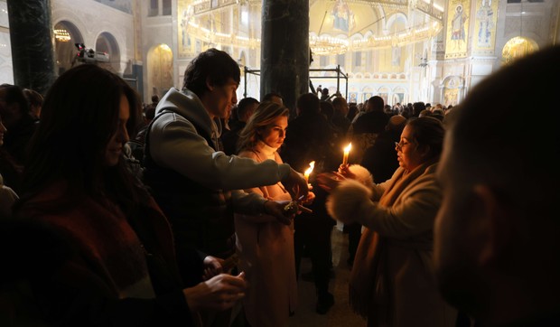 ponoćnu liturgija u Hramu