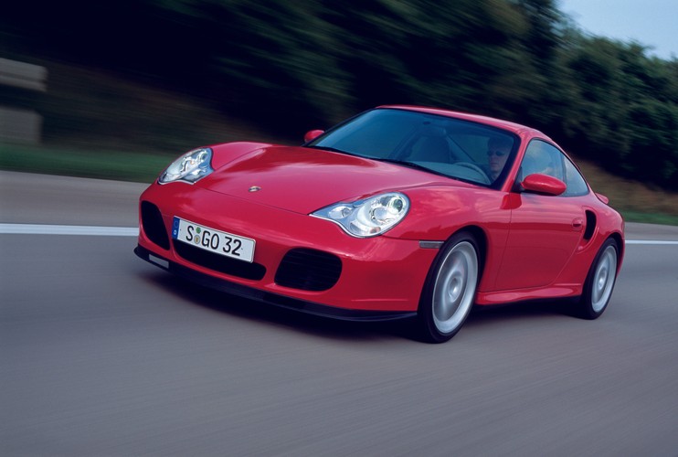 Porsche 911 - 1. miejsce w raporcie TUV w kategorii aut 8-9 letnich