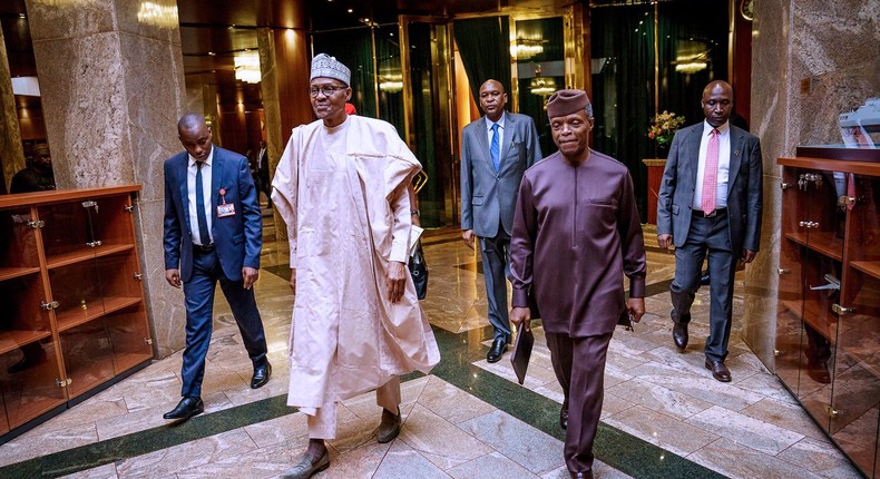 President Muhammadu Buhari and Vice President Yemi Osinbajo receive the APC National Working Committee in Aso Rock [Twitter/@NGRPresident]