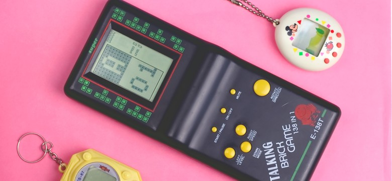 W Rosji wzrósł popyt na gry Tamagotchi i Tetris. Stały się ponownie hitem sprzedaży