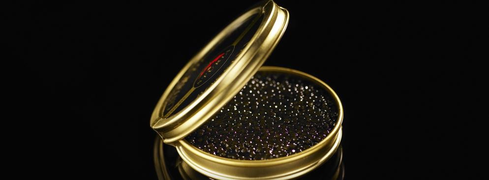 Kawior – ten pochodzący z bieługi przysmak uznawany jest za synonim luksusu. Za najdroższy kawior uważany jest Almas (co w języku perskim oznacza diamenty), który sprzedawany jest w puszkach wykonanych z 24-karatowego złota. Za jedną puszkę trzeba zapłacić 25 tysięcy dolarów (ok. 82 tysiące złotych).