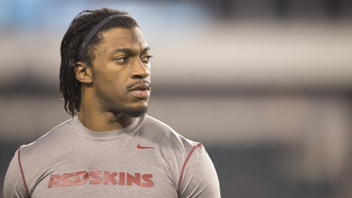 Robert Griffin III, futbolista amerykański, zawodnik Cleveland Browns, według doniesień zagranicznej prasy, złożył w sądzie papiery rozwodowe. Zdaniem mediów nie dzieje się dobrze w małżeństwie sportowca i Rebecca Liddicoat.