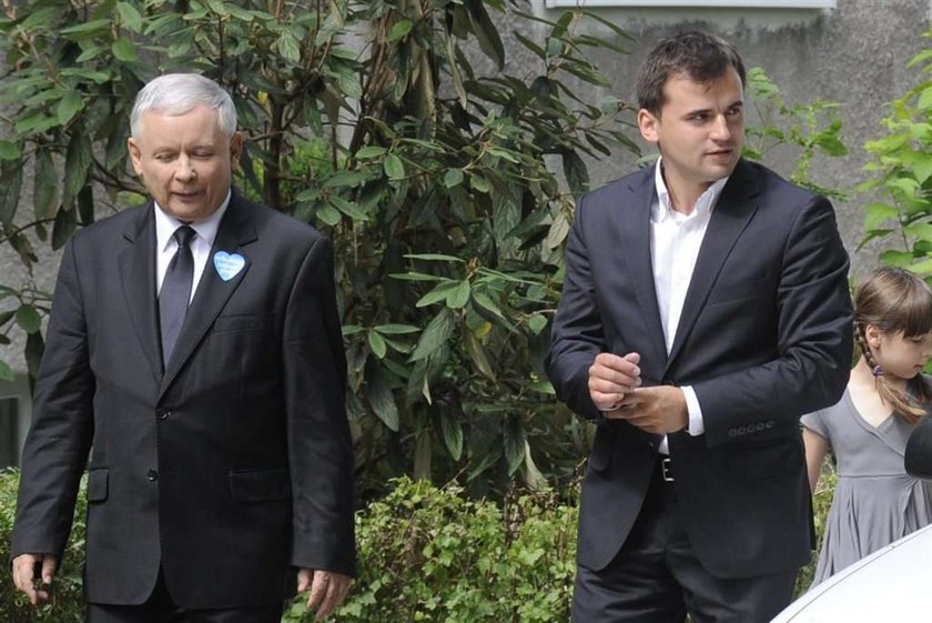 Kaczyński pożarł się z Dubienieckim o Szczypińską?