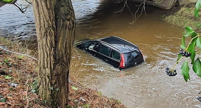 Groza w Gubinie. Rzeka porwała auto z kobietą