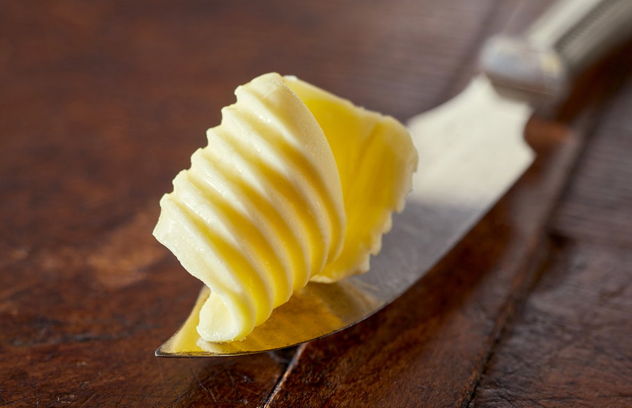 Masło dostarcza głównie nasyconych kwasów tłuszczowych