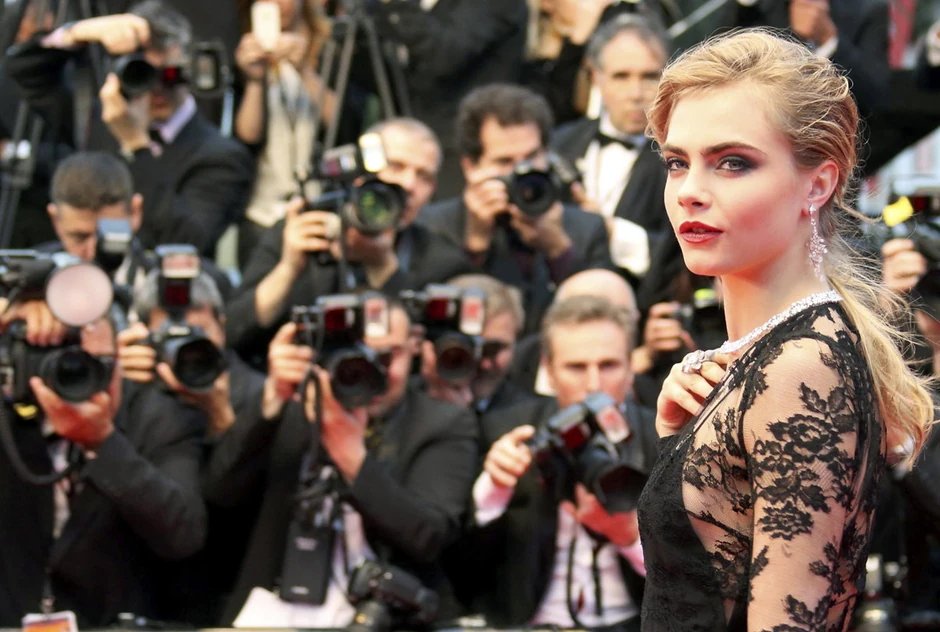 Naslednica Kejt Mos obožava karaoke i večernje izlaske