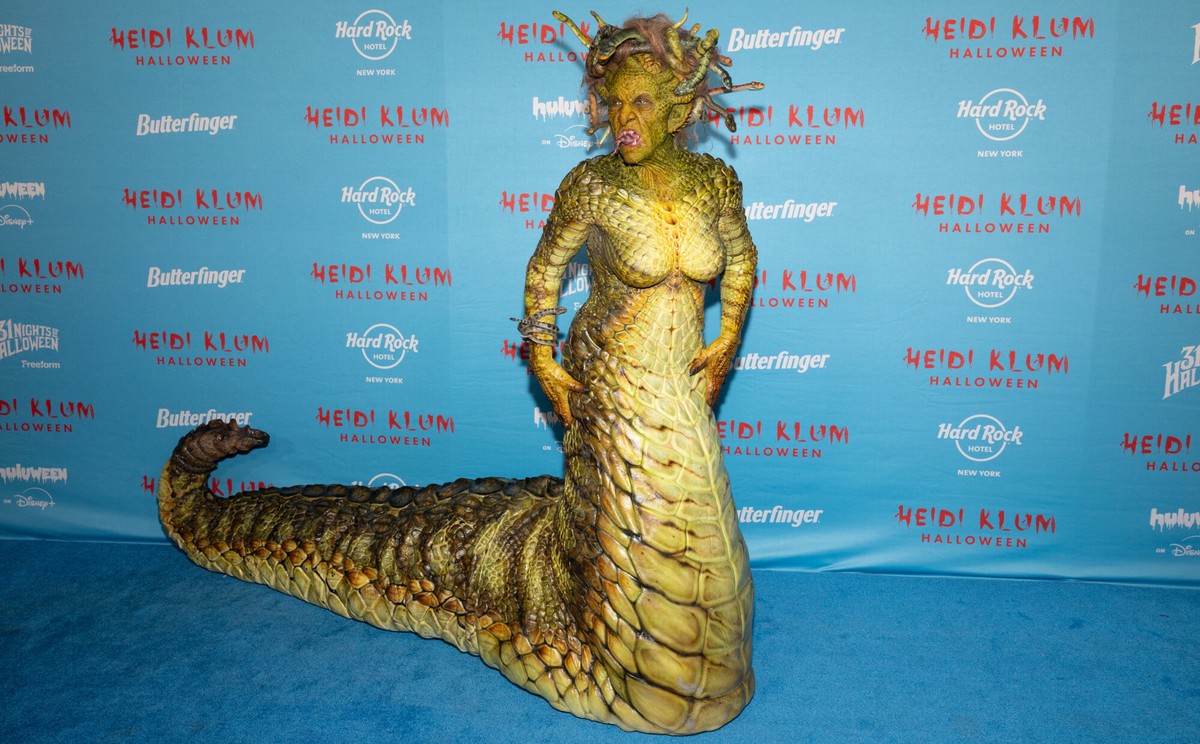 Heidi Klum jest mistrzynią. Nikt tak jak ona nie przygotowuje imprez halloweenowych i kostiumów