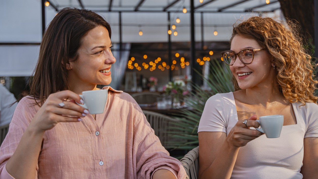 Pre zdravie a vitalitu ženy sú kľúčové vzťahy.