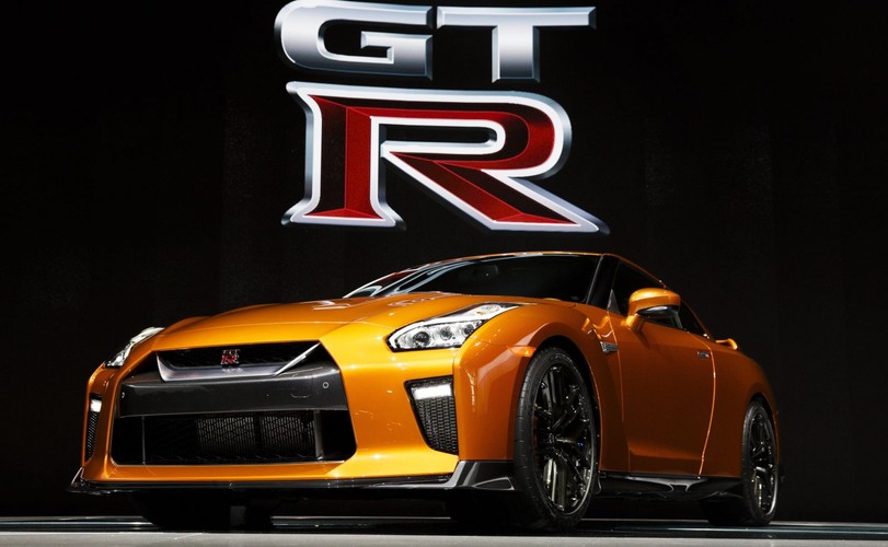 Nissan GT-R