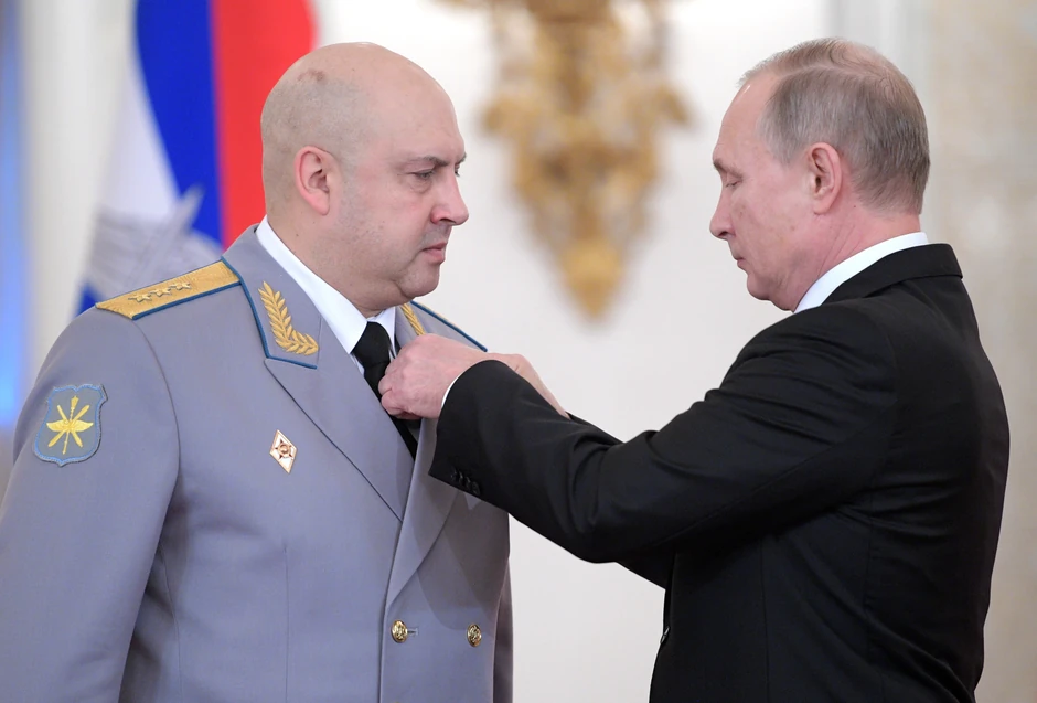 Sergej Surovikin i Vladimir Putin
