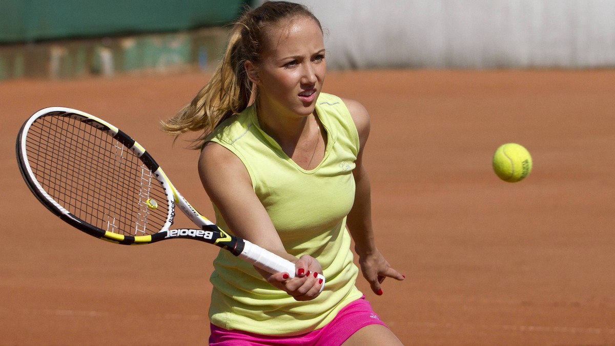 Paula Kania odpadła w drugiej rundzie eliminacji wielkoszlemowego Roland Garros, ponieważ przegrała z Brytyjką Johanną Kontą 4:6, 6:2, 3:6.