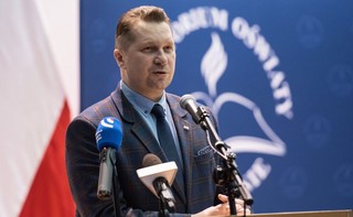 Zmniejszenie liczby godzin języka niemieckiego dla mniejszości narodowej. Jest skarga do KE na polski rząd