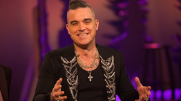 Robbie Williams felesége totálban mutatta meg a világnak az énekes csupasz fenekét, az Instagram pedig felrobbant – videó