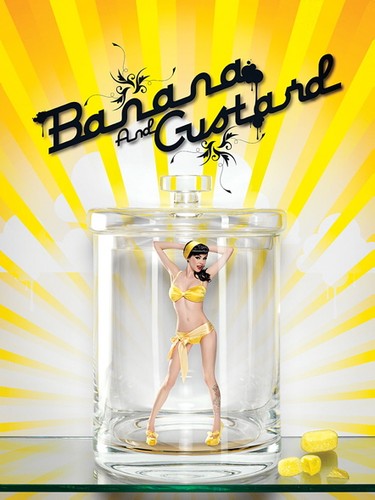 Vikki Blows reklamuje bieliznę w sesji stylizowanej na cukierkowe lata 50.