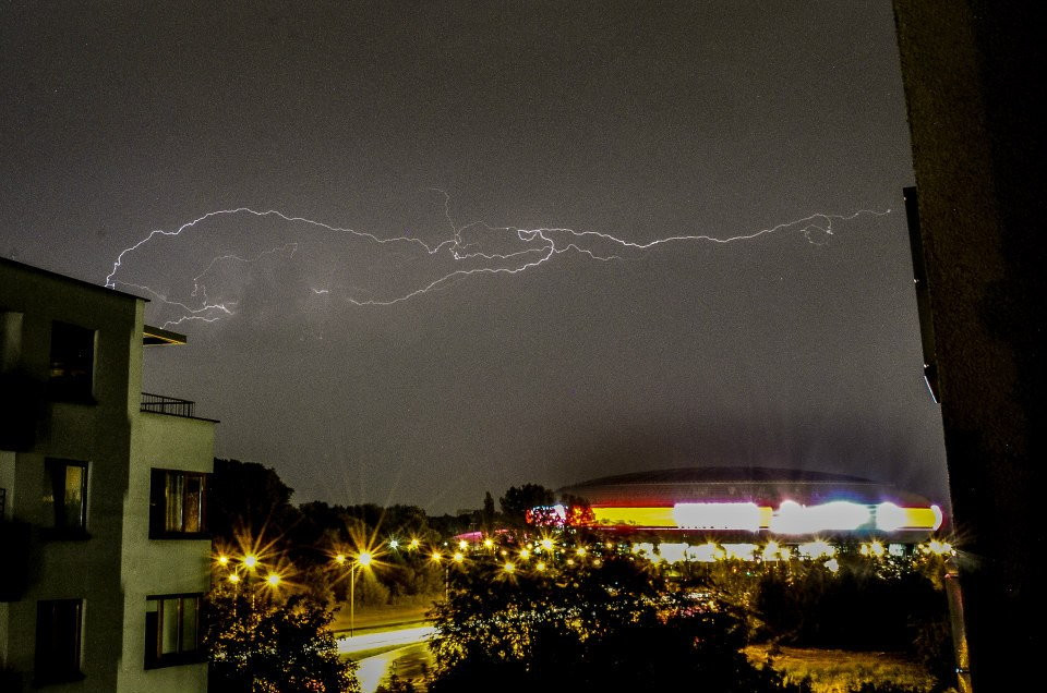 Zdjęcia nocnej burzy w Krakowie - okolice ul. Wieczystej 