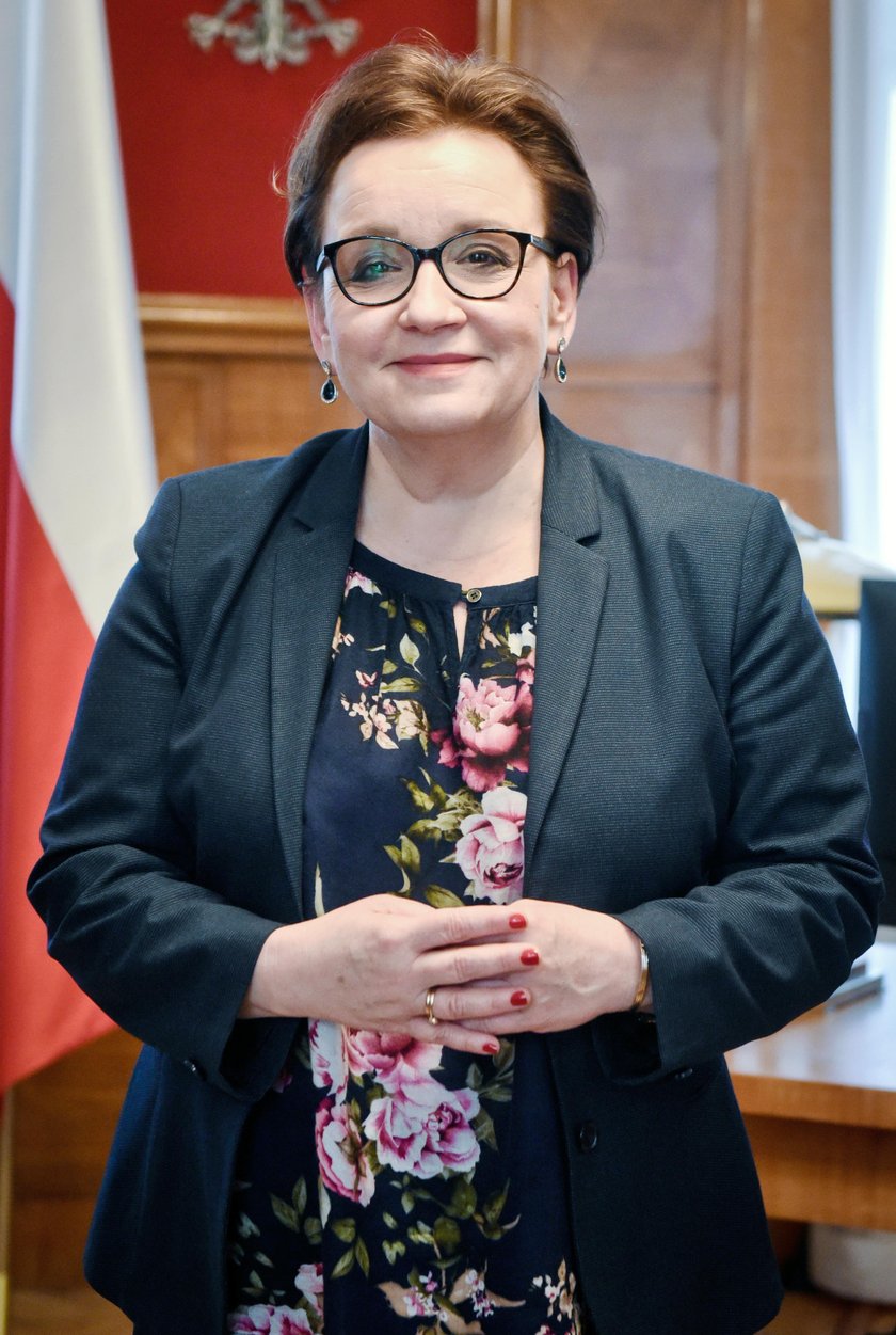 Zalewska: W budżecie w 2019 r. nie ma pieniędzy na to, by podwyżki były wyższe