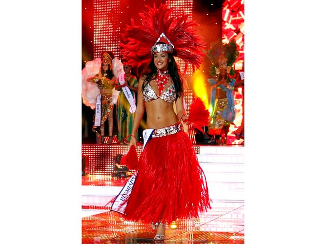 Finał Miss Supranational 2011 – kandydatki w strojach narodowych