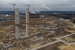 Za rządów PiS postawili "dwie wieże" w Ostrołęce. Teraz Enea pozywa byłe władze spółki