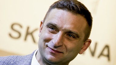 bąkiewicz z prokuratorskimi zarzutami. nawoływał m.in. "do pozbawienia życia premiera tuska"