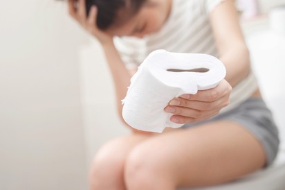 Vér a WC-papíron: mikor kell orvoshoz menni? Az orvos válaszol