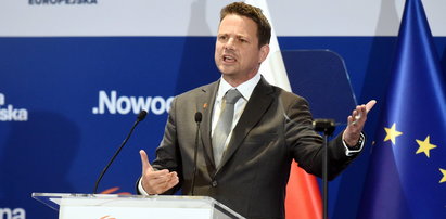 Trzaskowski domaga się od PiS 140 milionów złotych