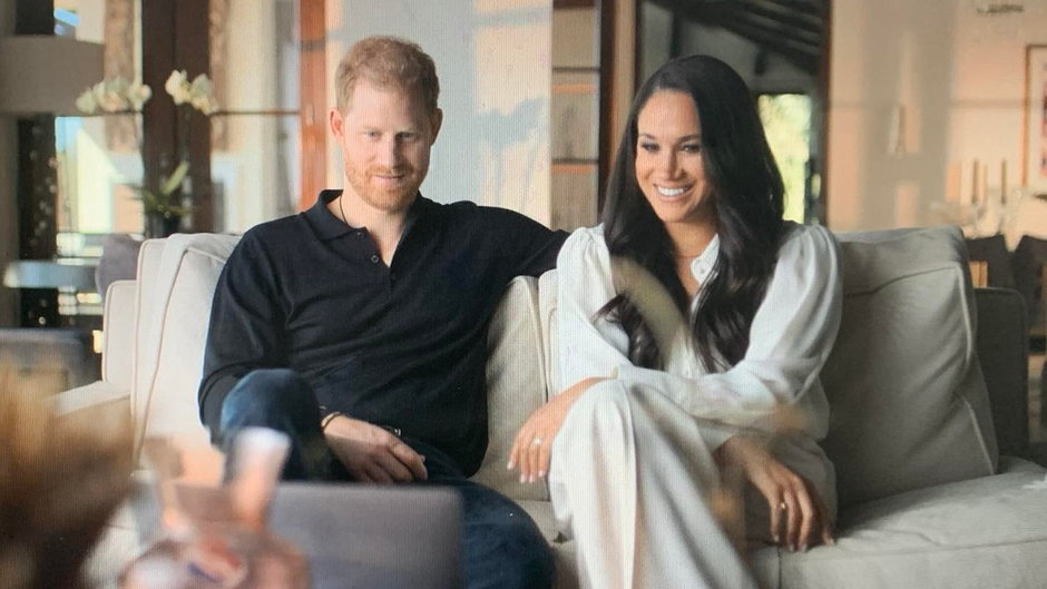 Książę Harry i księżna Meghan w serialu "Harry i Meghan"