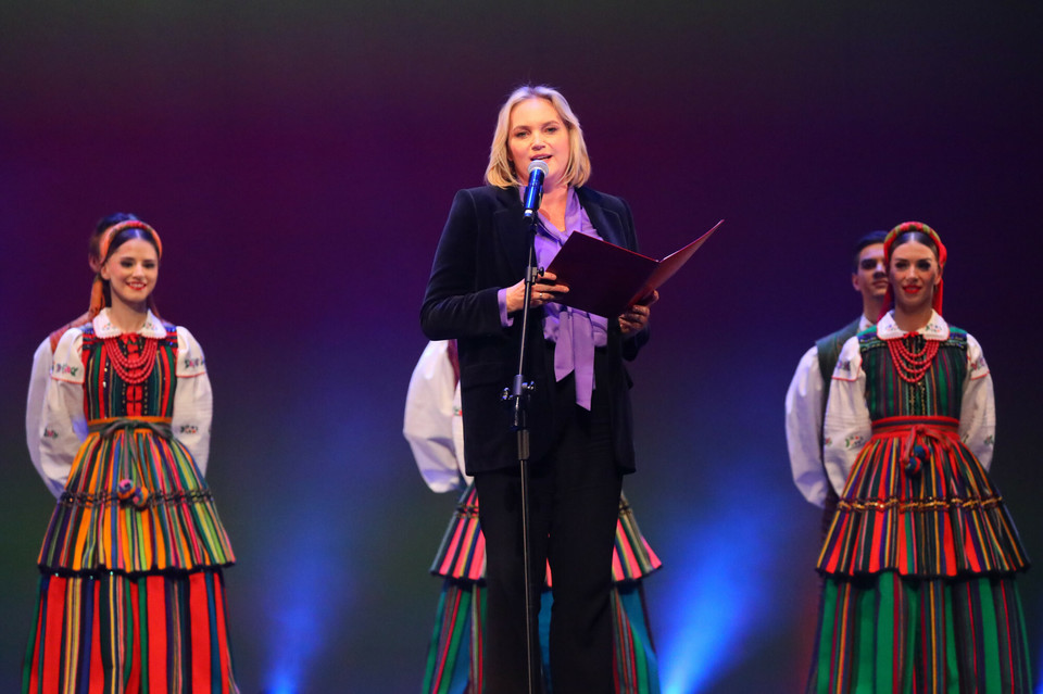 Dominika Chorosińska świętuje 75-lecie Państwowego Zespołu Ludowego Pieśni i Tańca "Mazowsze"