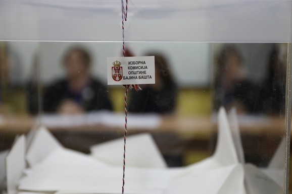 Lokalni izbori se ponavljaju na jednom biračkom mestu u Bajinoj Bašti i Aranđelovcu