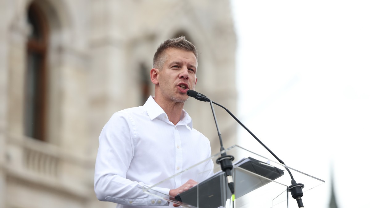 „Miniszterelnök Úr, megtenné, hogy...” – Magyar Péter ezúttal személyesen Orbán Viktornak üzent: ezt kérte számon a kormányfőn