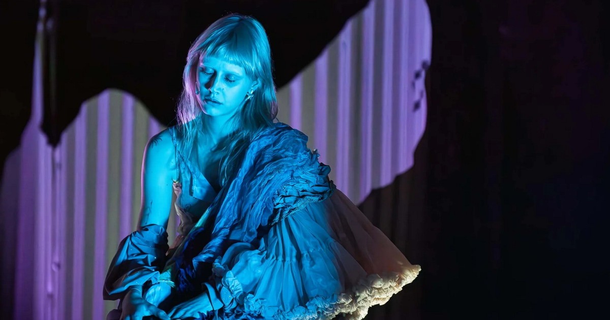 Nie tylko plaża i górskie wędrówki. Oto najciekawsze festiwale teatralne tego lata