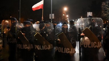 Będą zmiany w prewencji policji. Komendant główny reaguje na protesty, a szef związkowców rozmawia z liderkami Strajku Kobiet