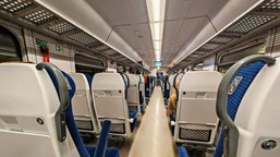 włoch w polskim pociągu nie mógł w to uwierzyć. "wydaje się to wręcz n