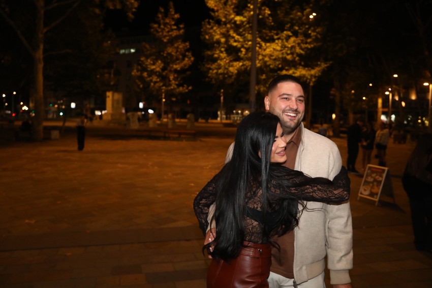 Poznati se sjatili na koncert Kaće Grujić: Zgodnoj ženi pevača se vidi brus