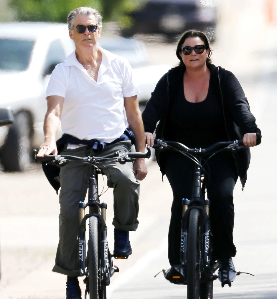 Brosnan staje uz suprugu svaki put kada je javnost uzme na zub zbog njenih kilograma