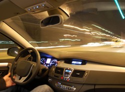 Seks w aucie przy prędkości 133 km/h!