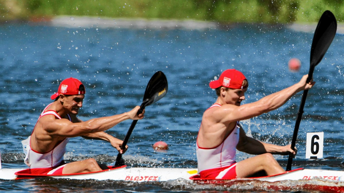 Denis Ambroziak i Dawid Putto wywalczyli brązowy medal podczas trwających w węgierskim Szeged mistrzostw świata w kajakarstwie. Polski duet startował w kategorii K2 na 500 metrów.