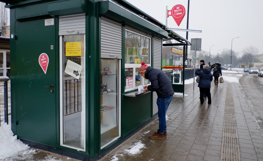 Kioskarka zaprasza na rozgrzewającą herbatę