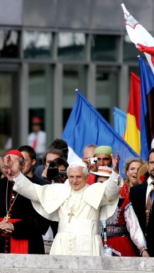 GERMANY-POPE-WYD-MEISNER-WALK