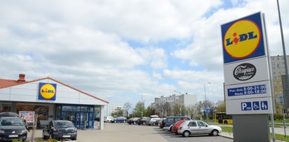 Lidl obniża ceny testów na COVID-19. Już od 12 zł za test!