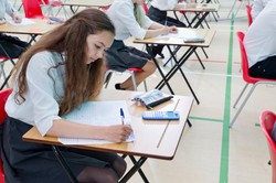 Egzamin ósmoklasisty 2026. Jak stworzyć skuteczny plan powtórek?