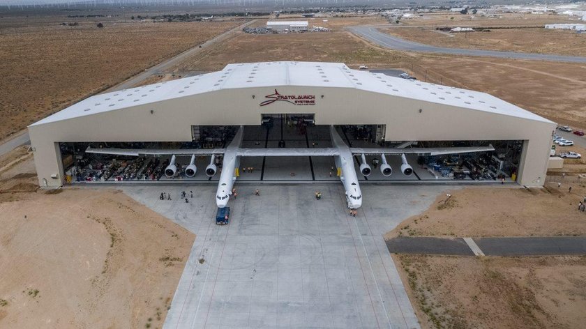 Samolot Stratolaunch