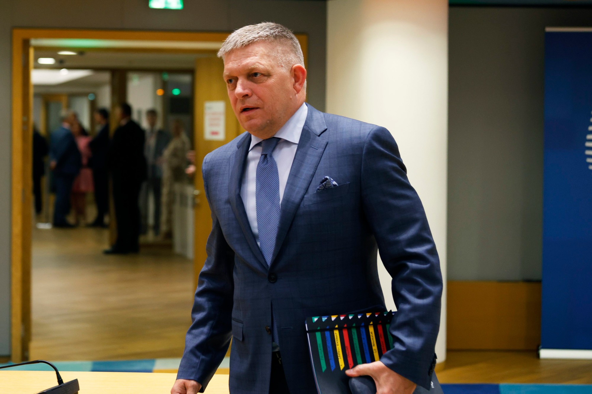 Slovenský premiér Robert Fico prichádza na summit EÚ.