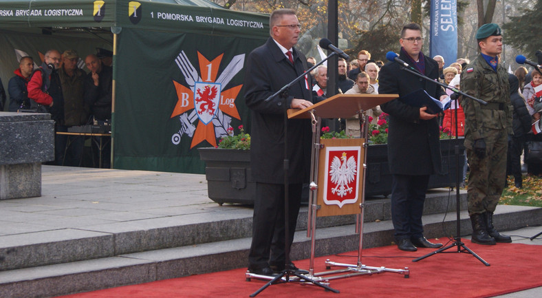 Uroczystości na placu Wolności w Bydgoszczy