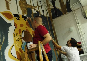Tiršova mural pijanista andrej josifovski i bogdan ostojic brva