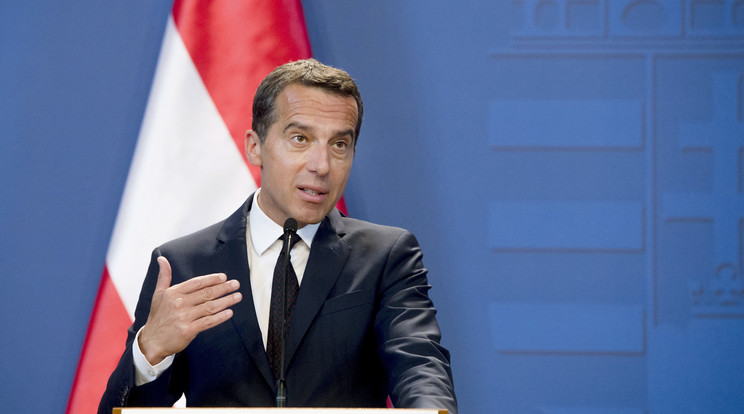 Christian Kern 
kancellár szerint 
ha nem viselkedünk, pénzt sem 
kellene kapnunk /Fotó: MTI Koszticsák Szilárd