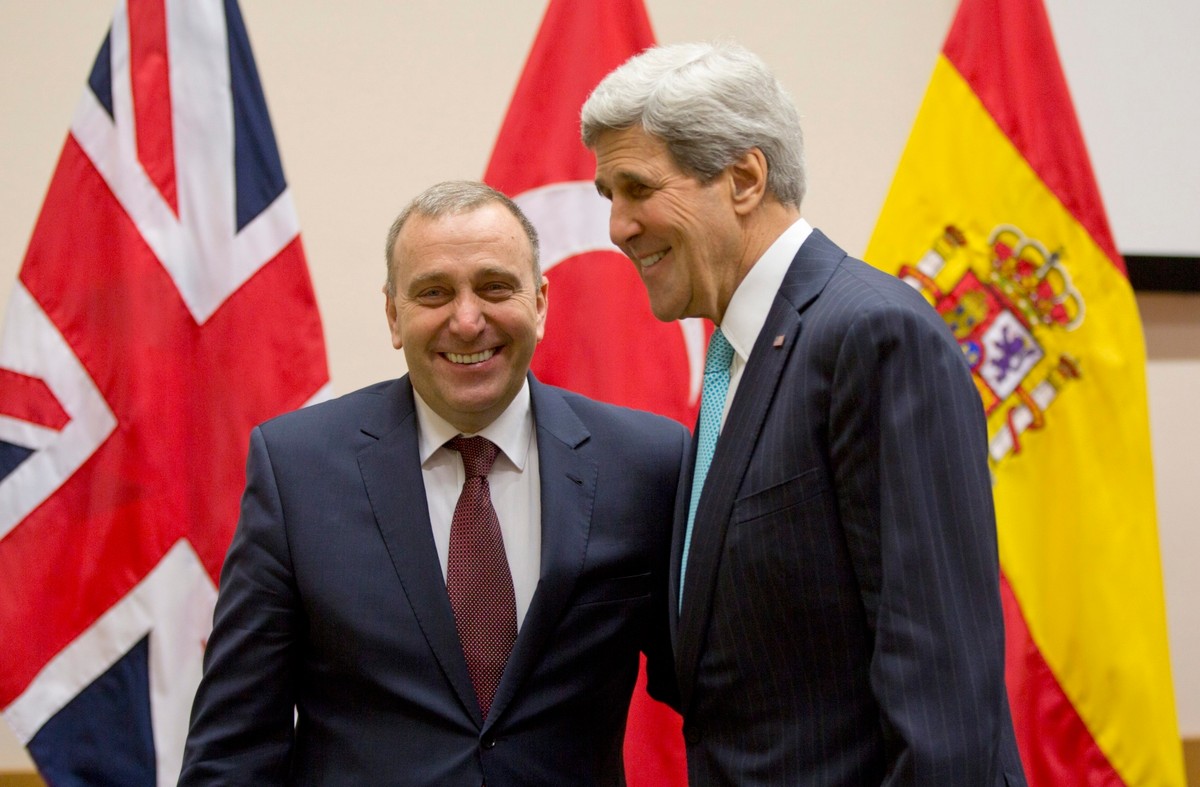 Grzegorz Schetyna i John Kerry w Brukseli